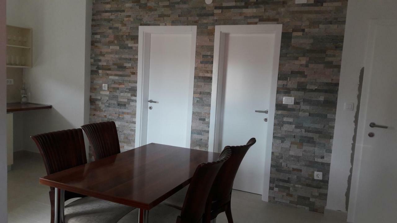 Apartments Mia Bilo Podgreben Luaran gambar